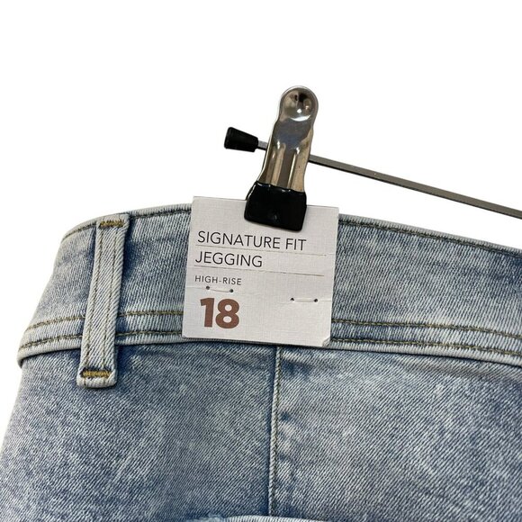 NEW LANE BRYANT High Rise Jegging Jeans Signature Fit Flex Magic Waistband Sz 18 - Picture 3 of 7